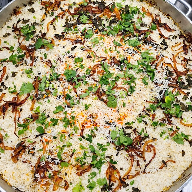 Hyderabad Chicken Dum Biryani.